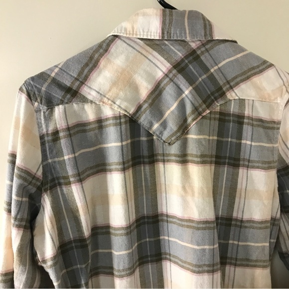 Shyanne cotton spandex light gray plaid button down long sleeve shirt size Small - Picture 7 of 10